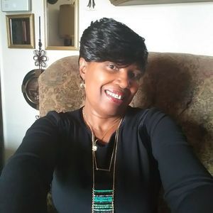 Meet your Posher, Sherry